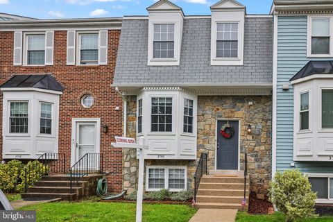 Photo of 3740 Broomsedge Court, FAIRFAX, VA 22033 (MLS # VAFX2313128)