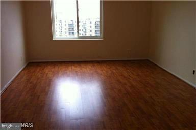 ROTONDA - Residential Lease