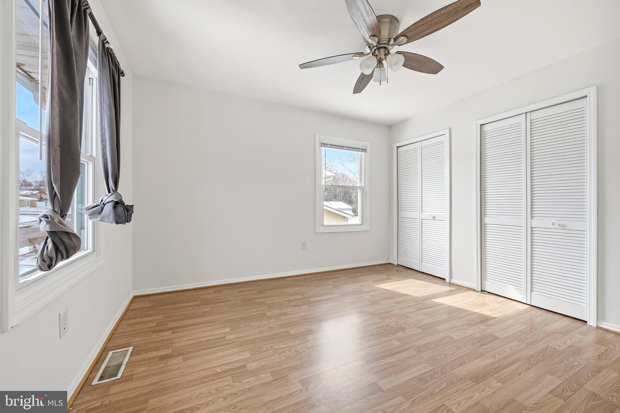 MAPLE RIDGE - Residential