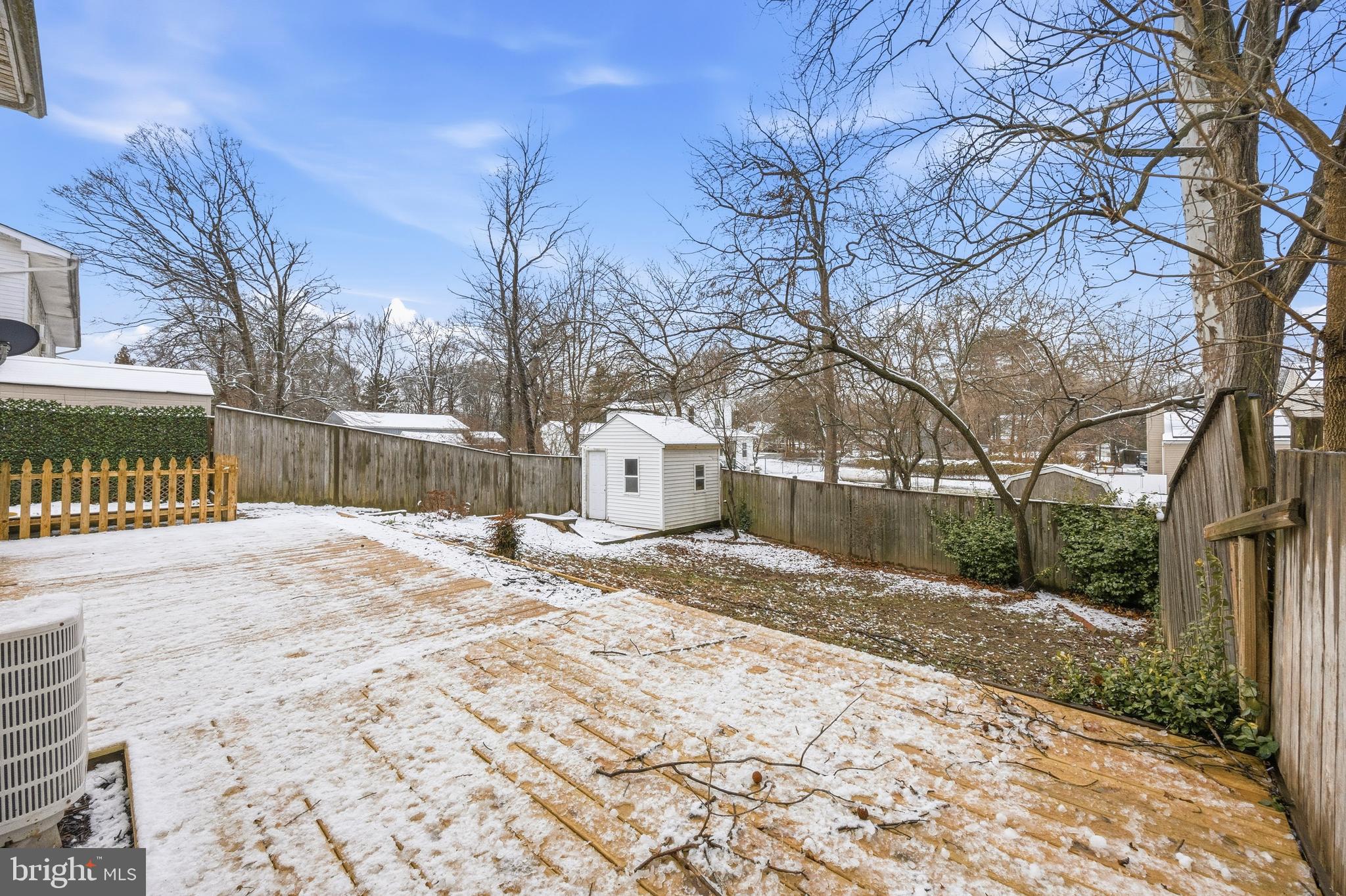 MAPLE RIDGE - Residential