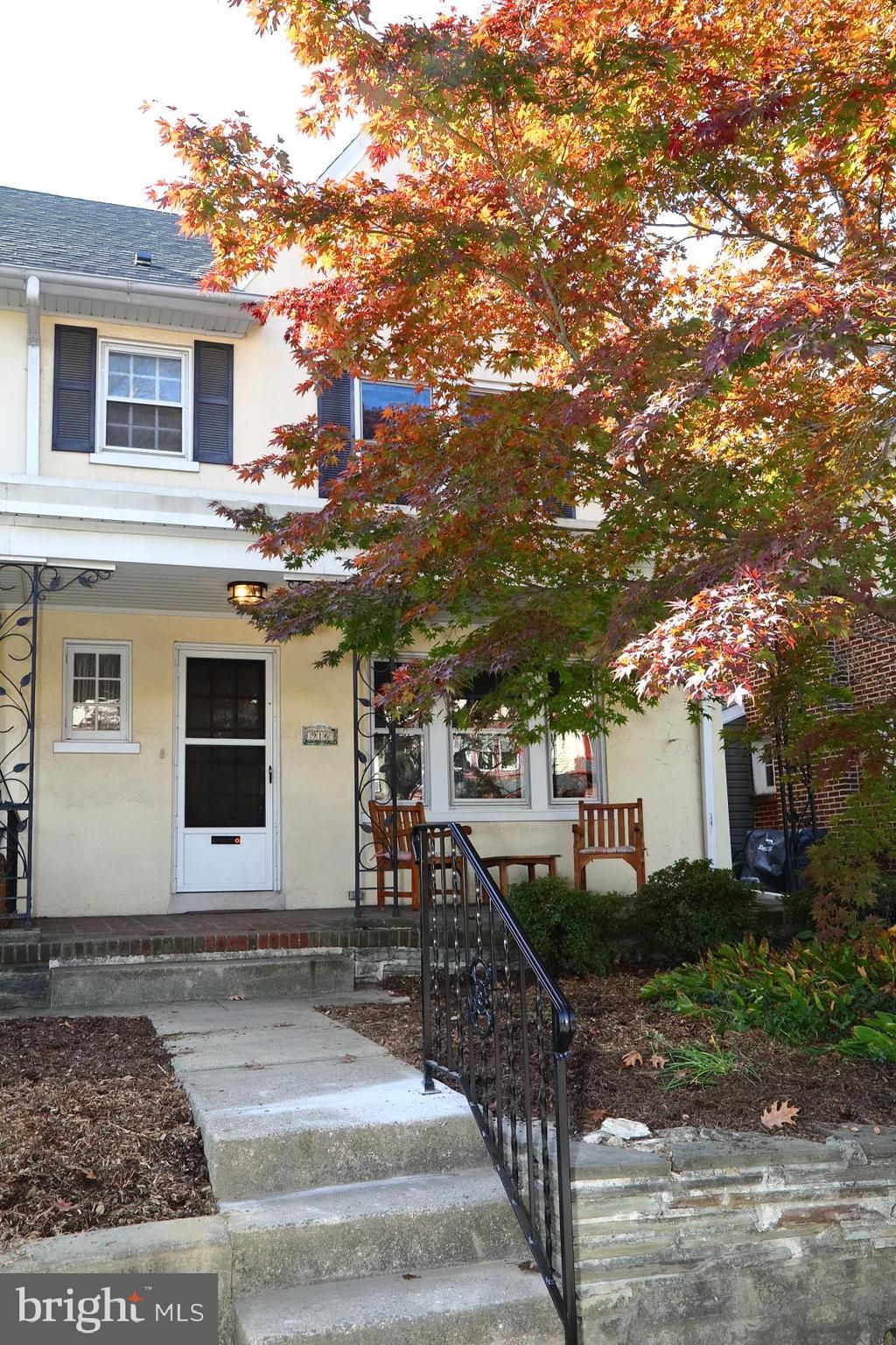 Photo of 916 Virginia Avenue, Lancaster, PA 17603 (MLS # PALA2059622)