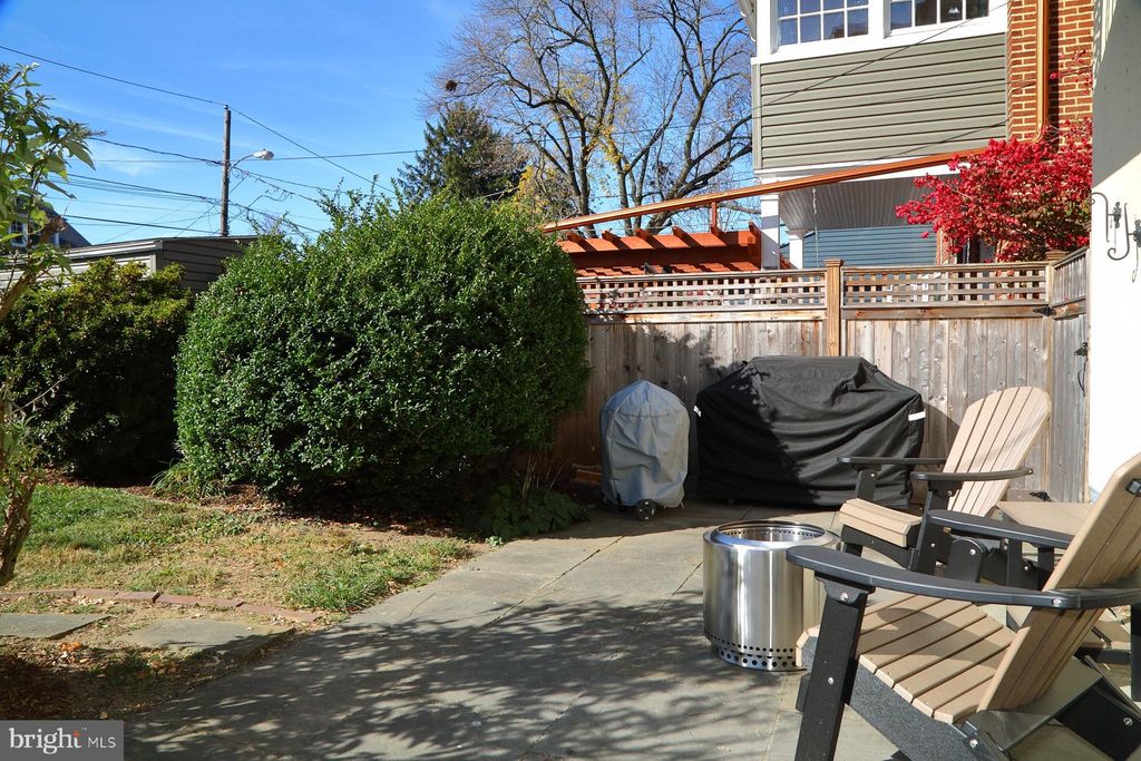 Photo of 916 Virginia Avenue, Lancaster, PA 17603 (MLS # PALA2059622)