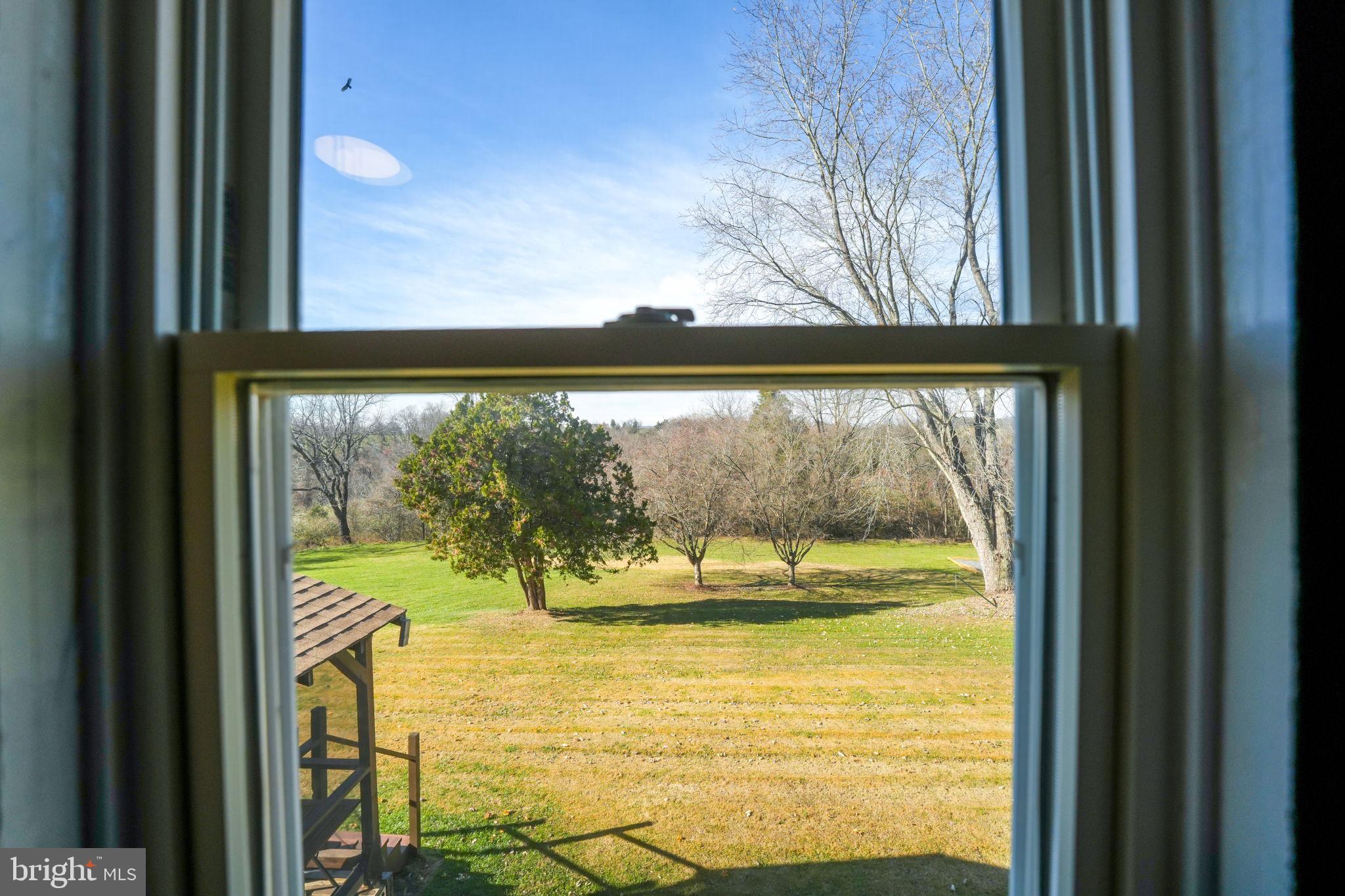 TAYLORSTOWN - Residential