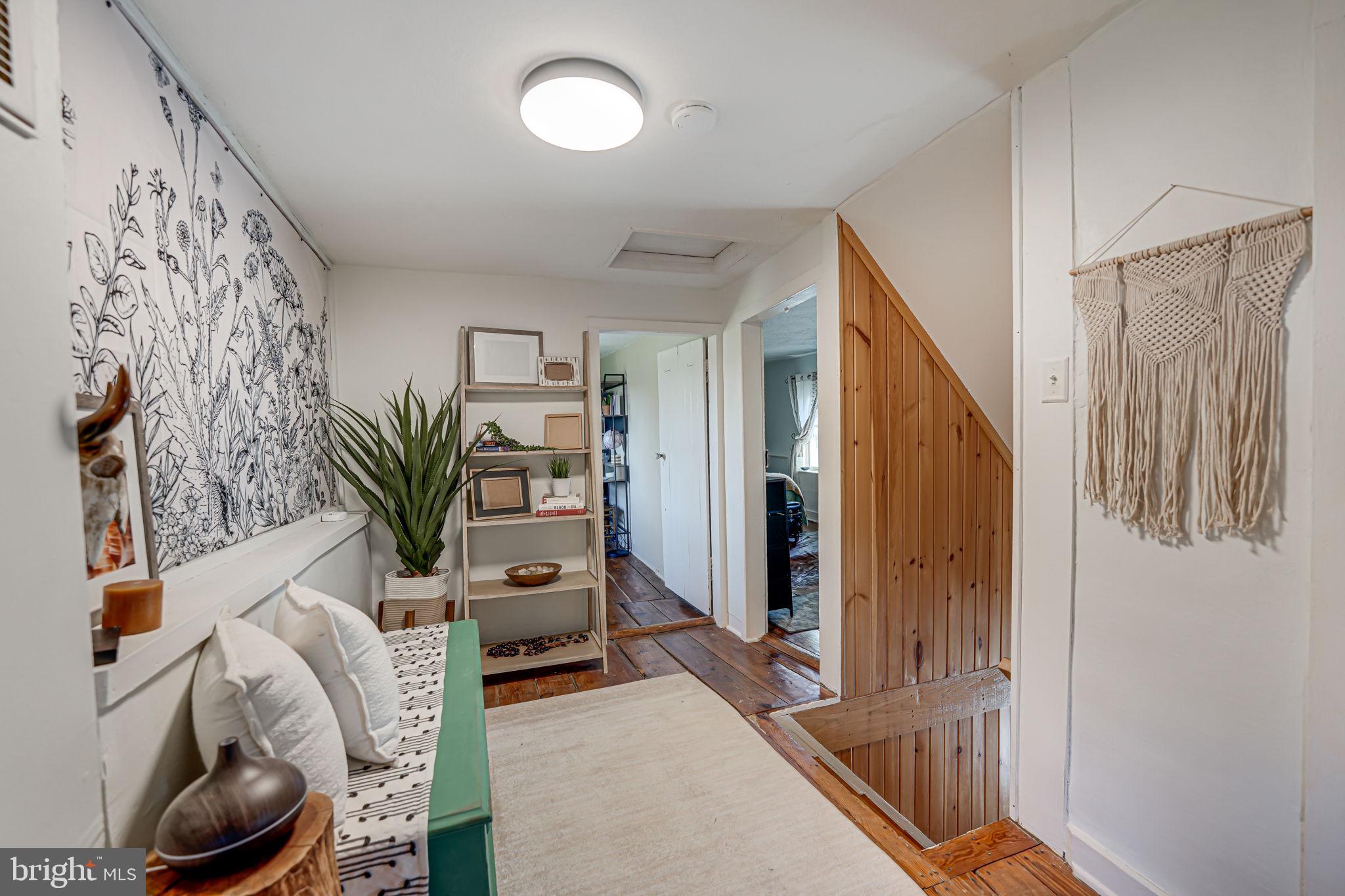 TAYLORSTOWN - Residential