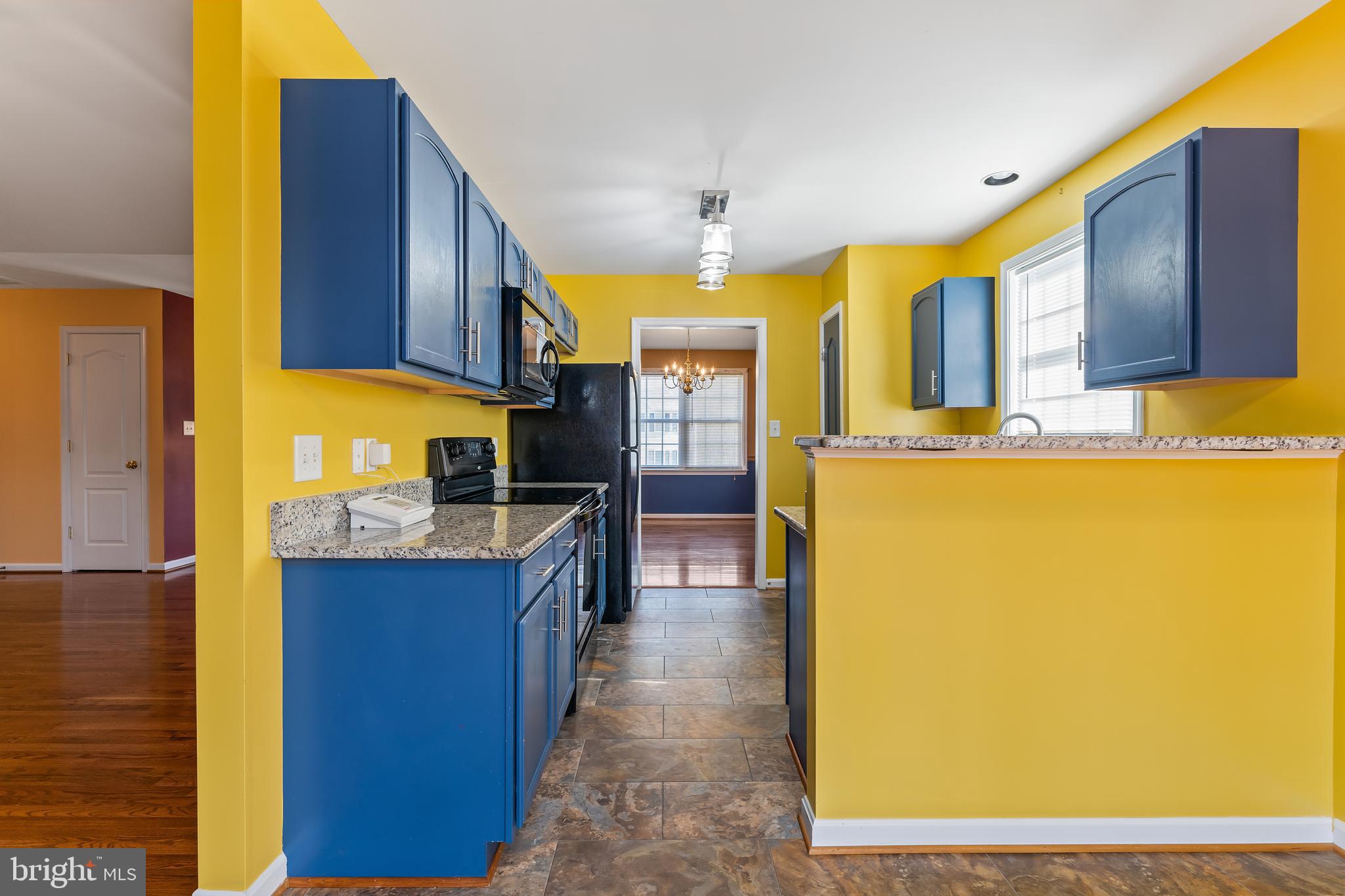 WENDOVER SQUARE - Residential