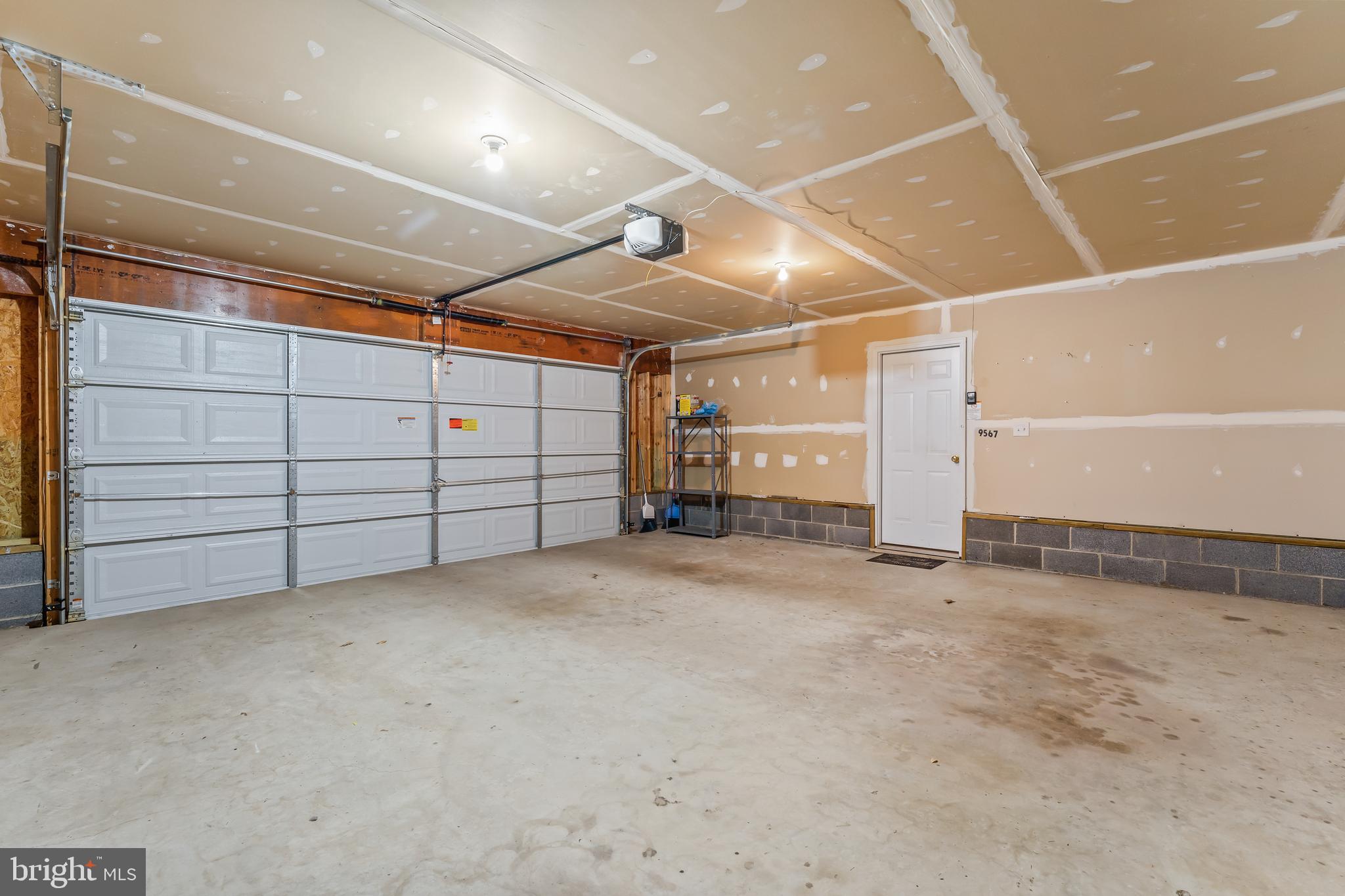 WENDOVER SQUARE - Residential