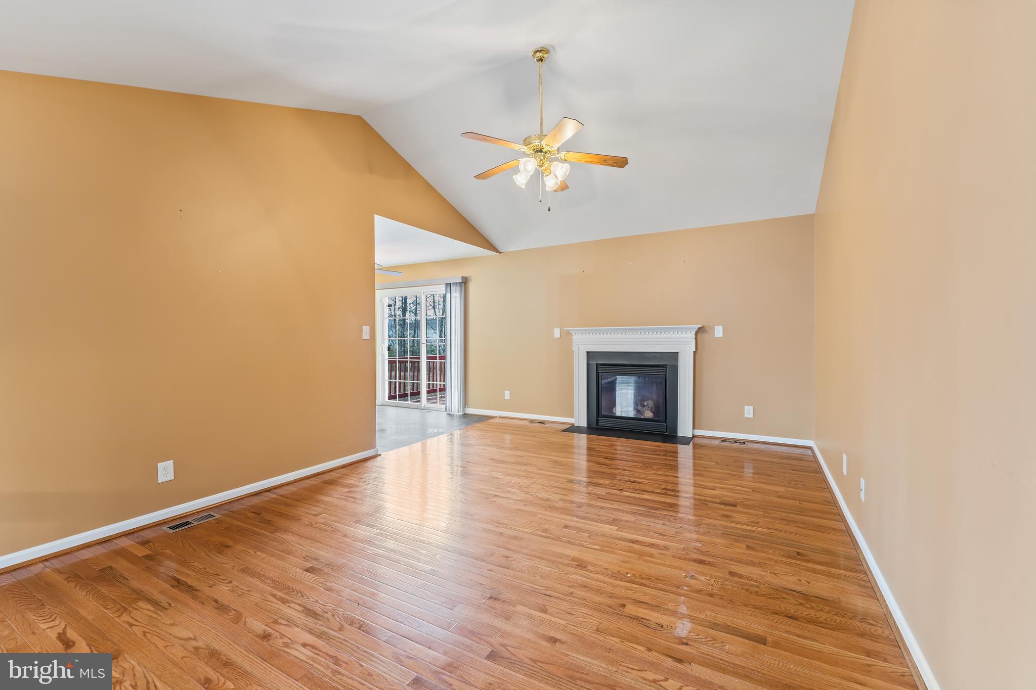 WENDOVER SQUARE - Residential