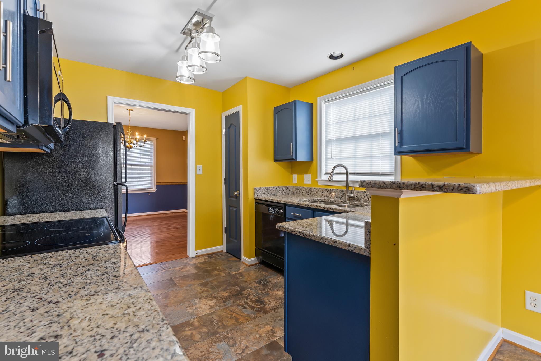 WENDOVER SQUARE - Residential