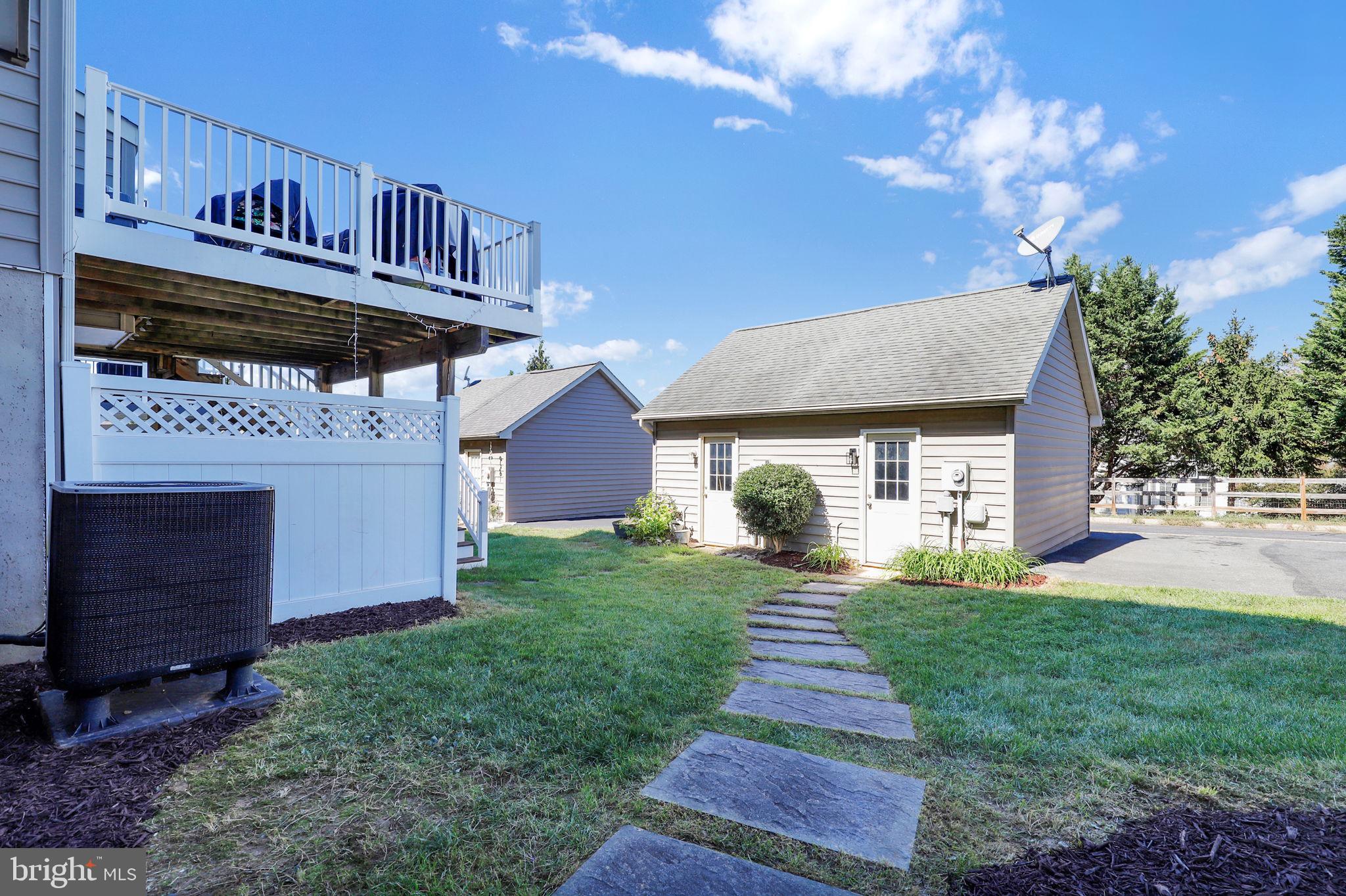 VILLAGES OF URBANA - Residential