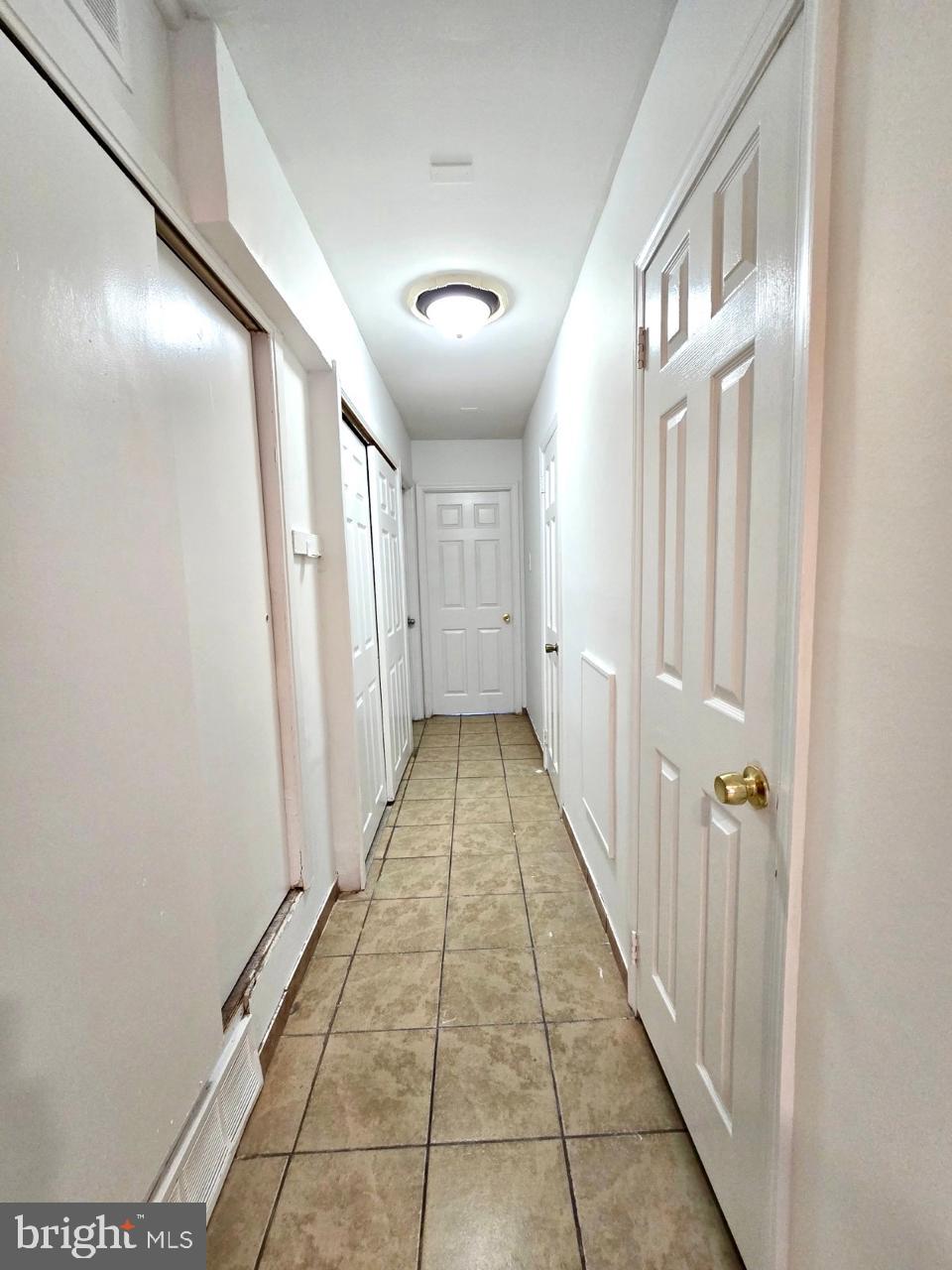 9400 FAIRGREEN LANE