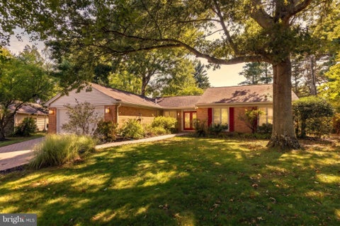 Photo of 2567 Forest Knl Street, ANNAPOLIS, MD 21401 (MLS # MDAA2157244)
