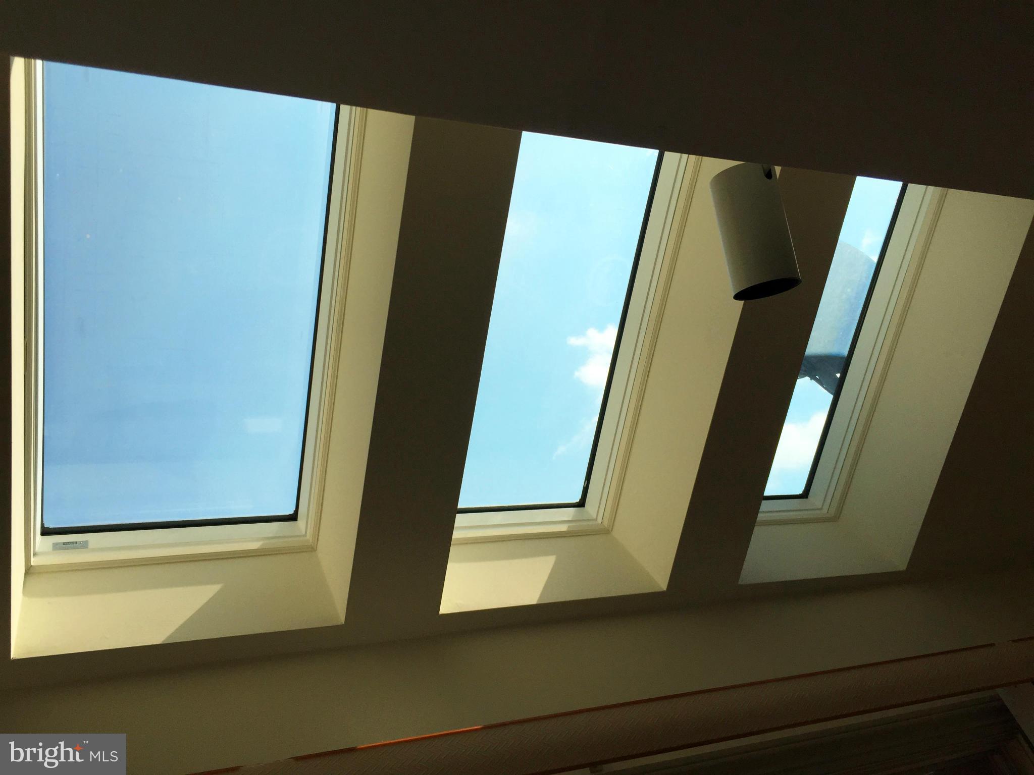 BROADVIEW - Residential