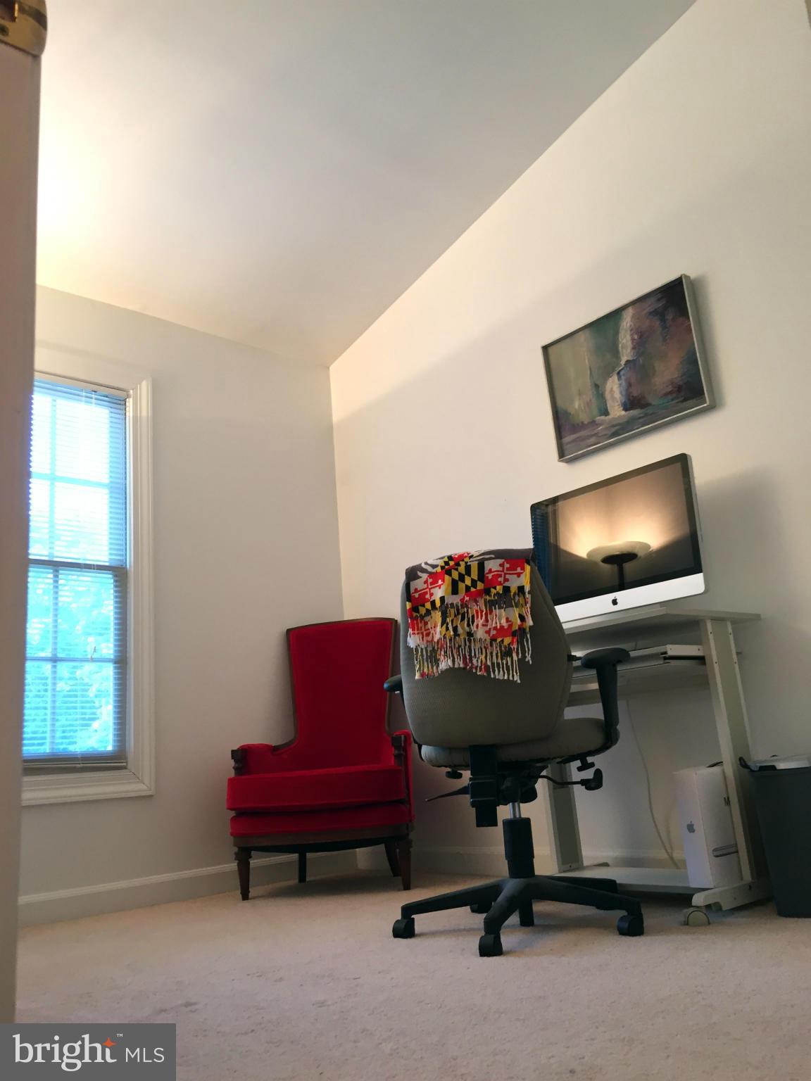 BROADVIEW - Residential