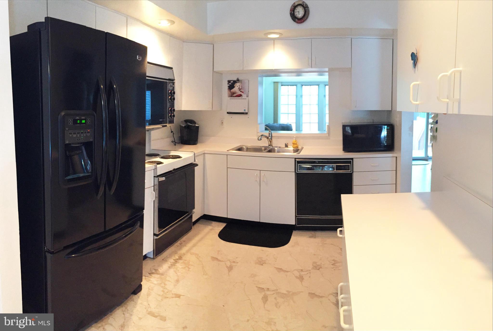 BROADVIEW - Residential