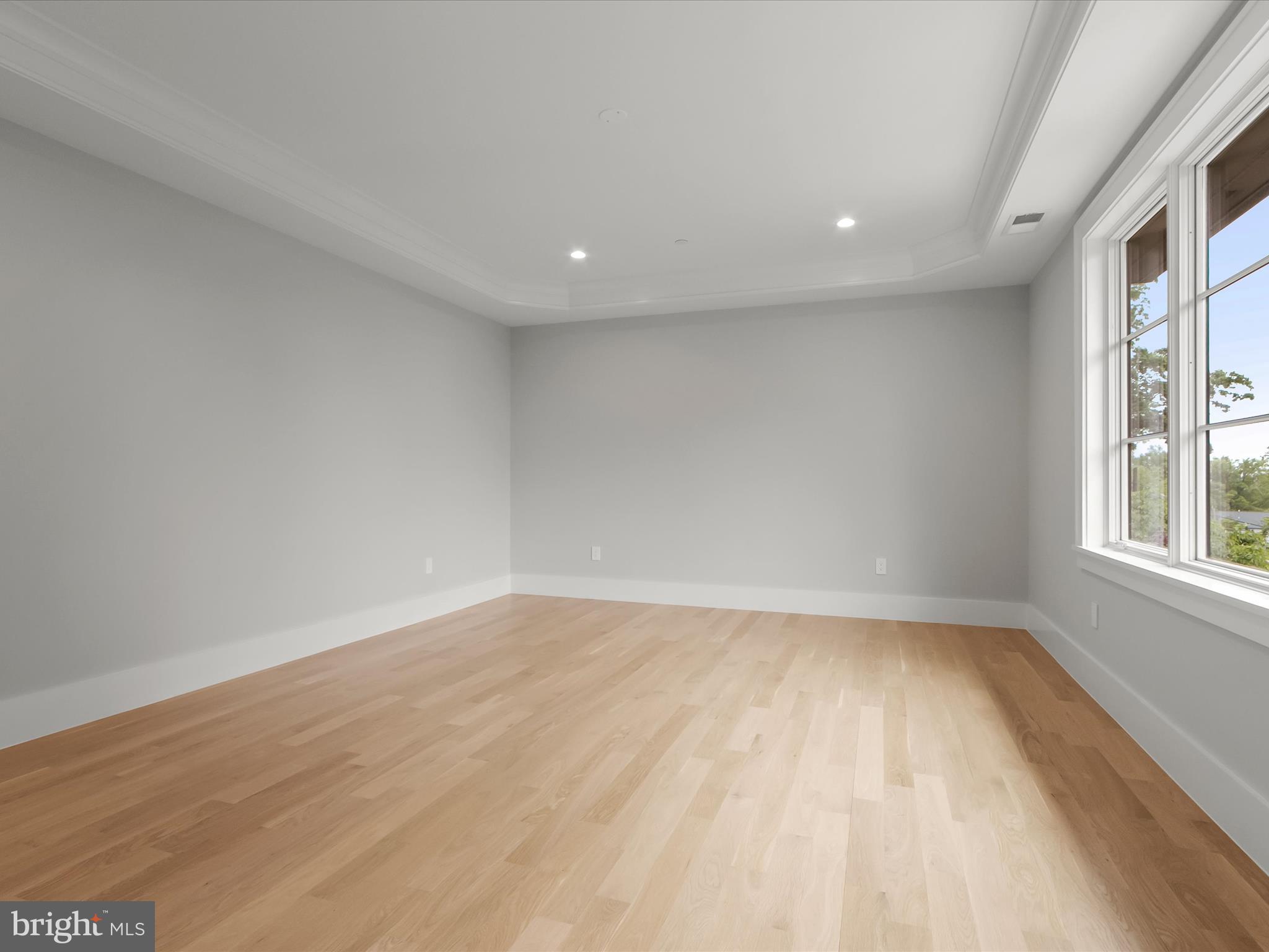 FAIRWAY HILLS - Residential