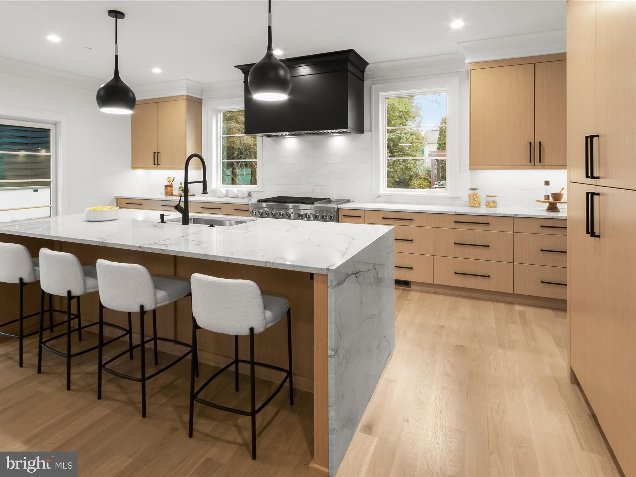 FAIRWAY HILLS - Residential