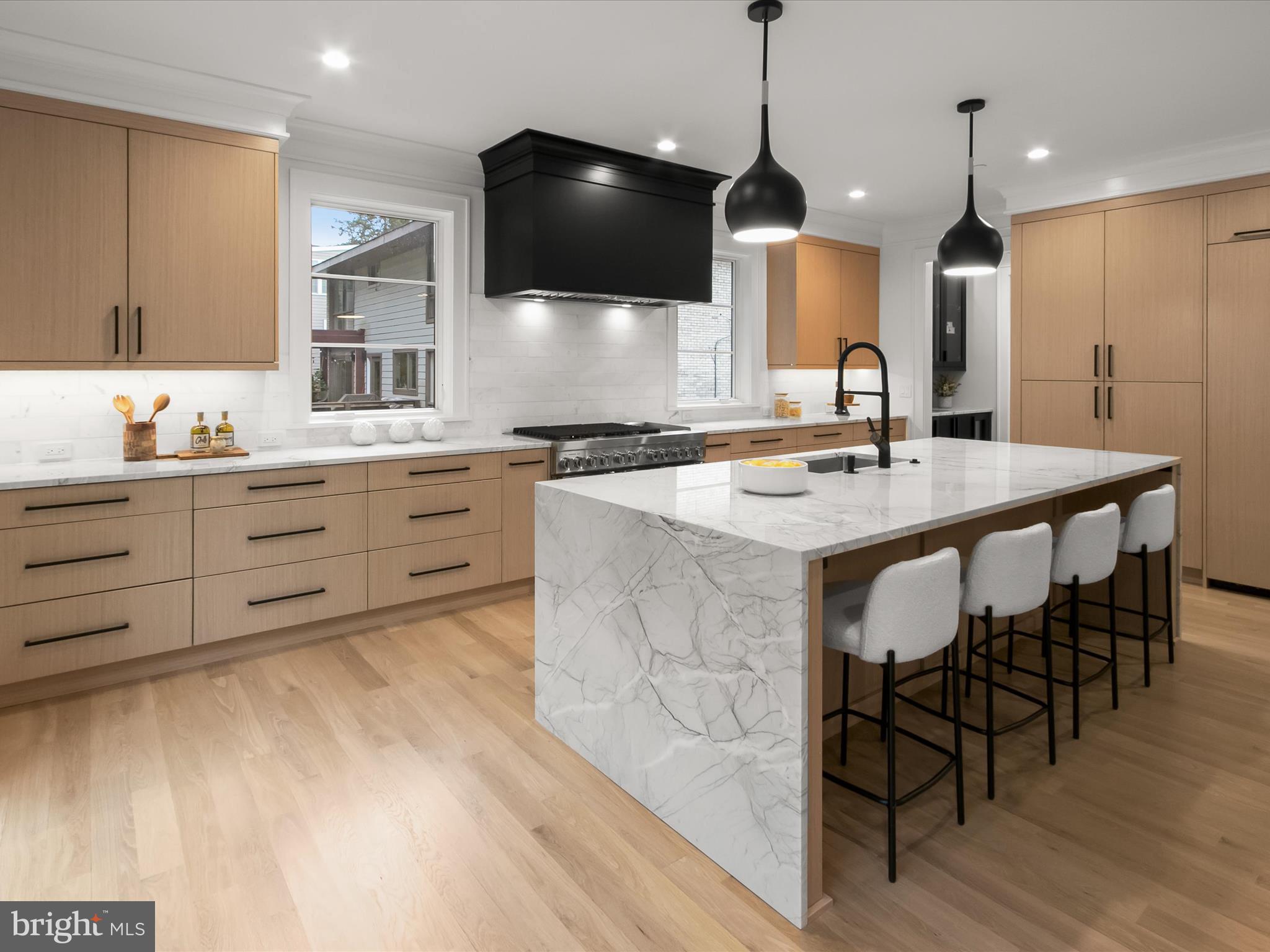 FAIRWAY HILLS - Residential