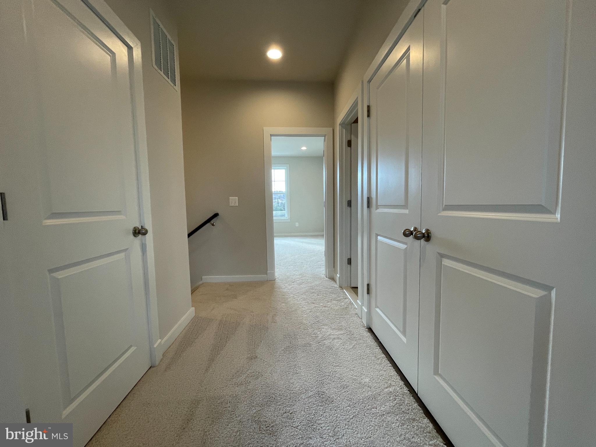 HIGHLANDER PARK - Residential Lease