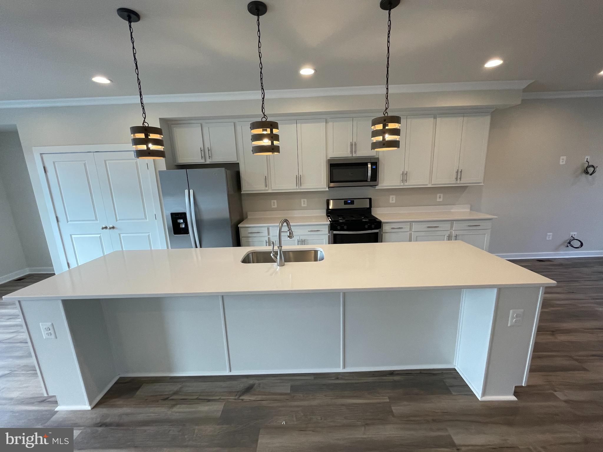 HIGHLANDER PARK - Residential Lease