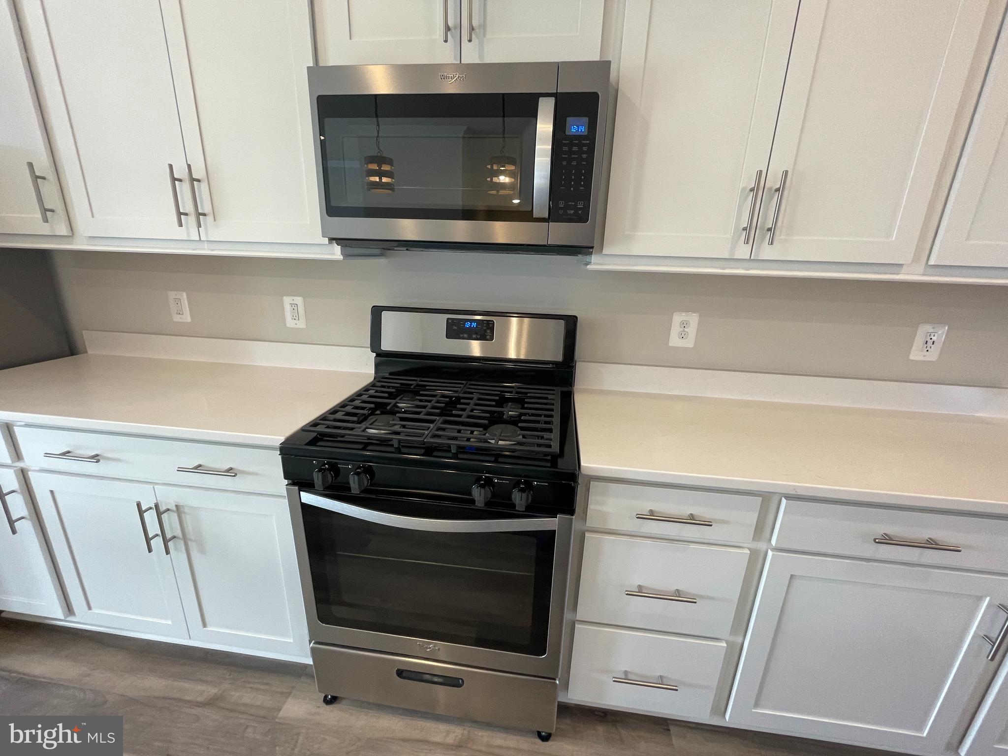 HIGHLANDER PARK - Residential Lease