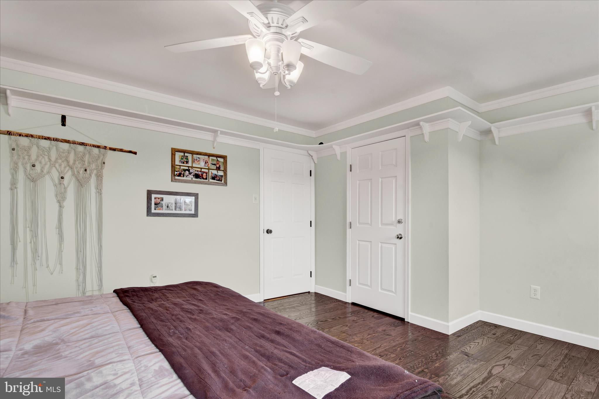 EDGEWOOD - Residential