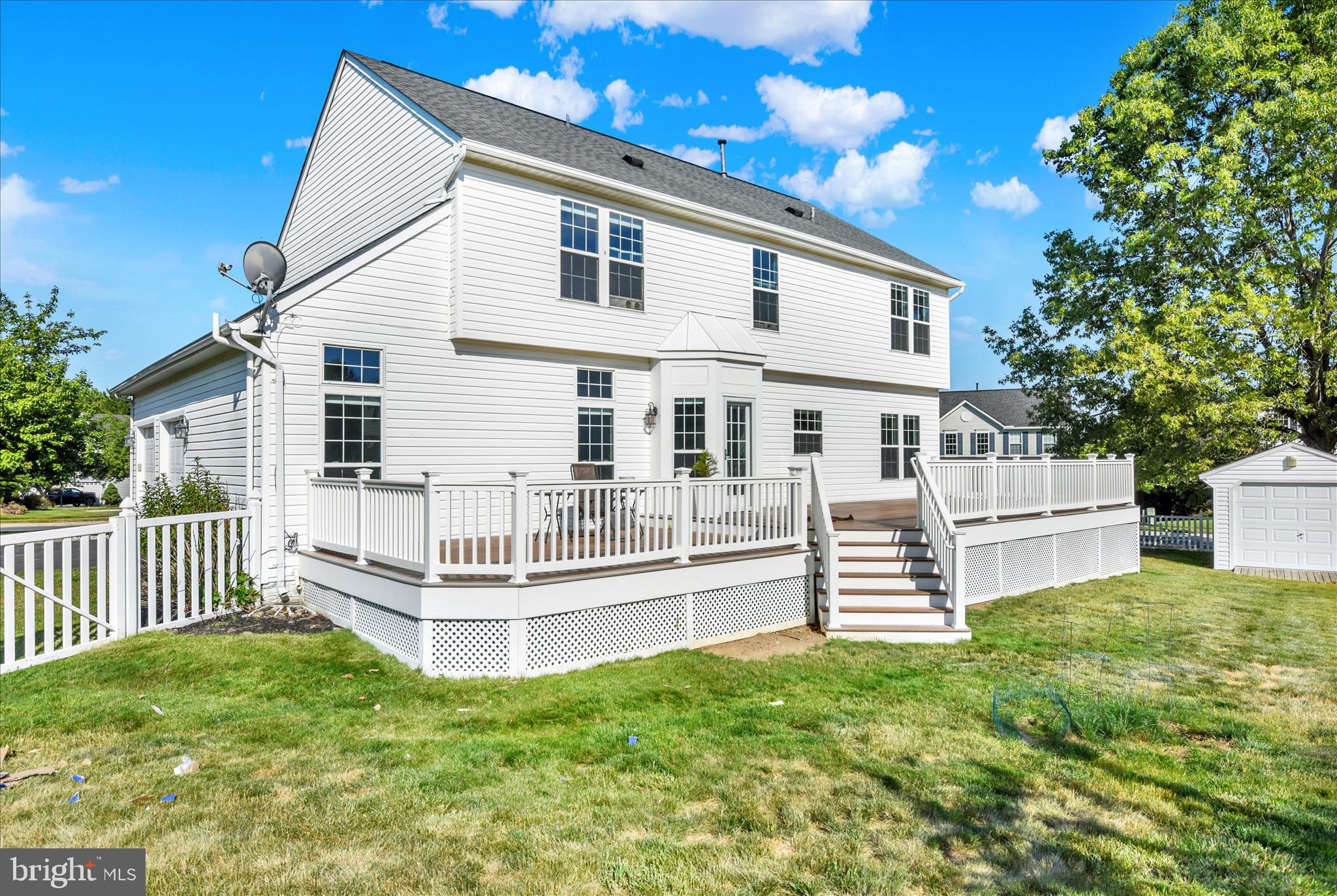 EDGEWOOD - Residential