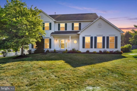 Homes For Sale - 852 Mayfair Way<br/> Carroll County, SYKESVILLE, MD 21784