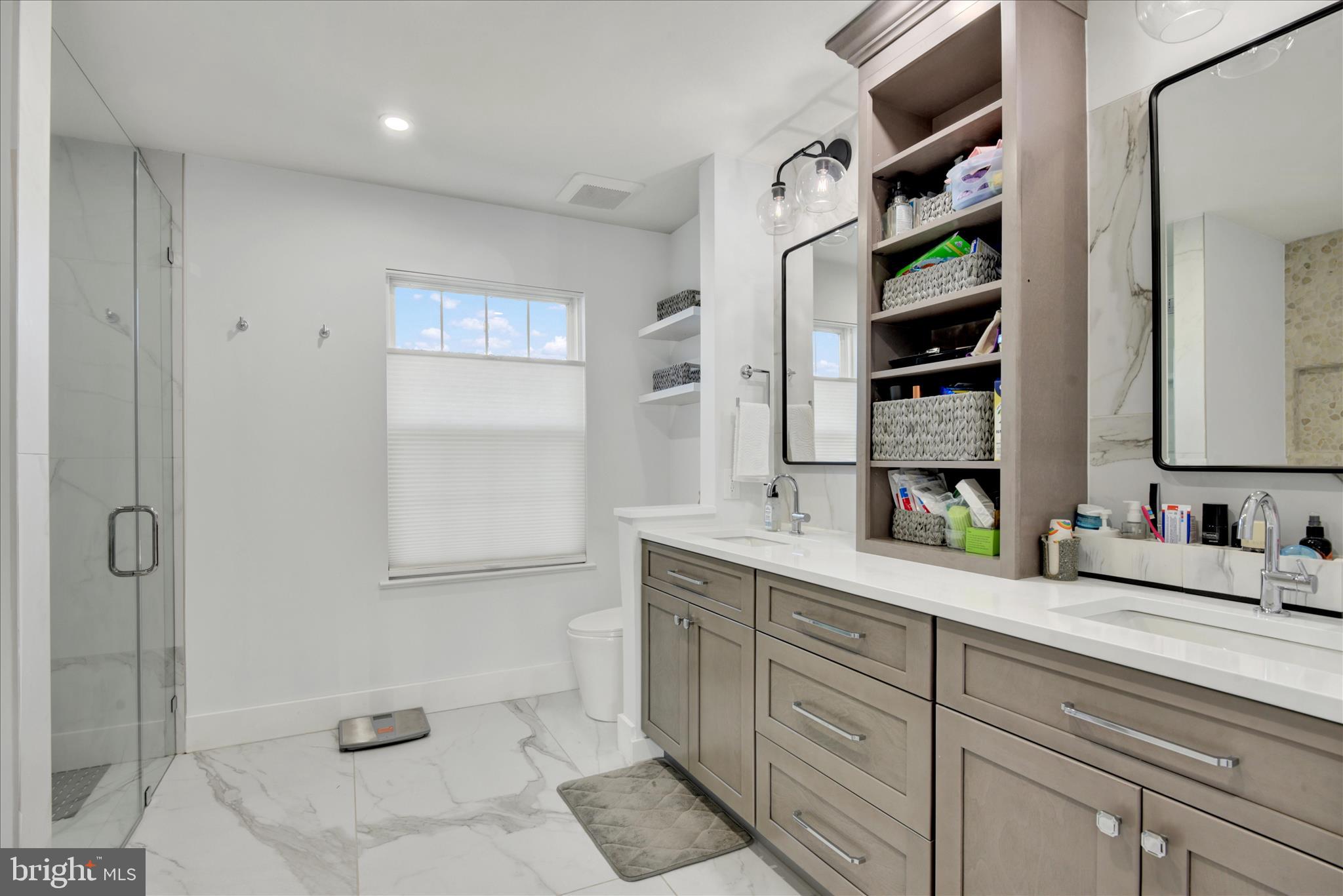 EDGEWOOD - Residential