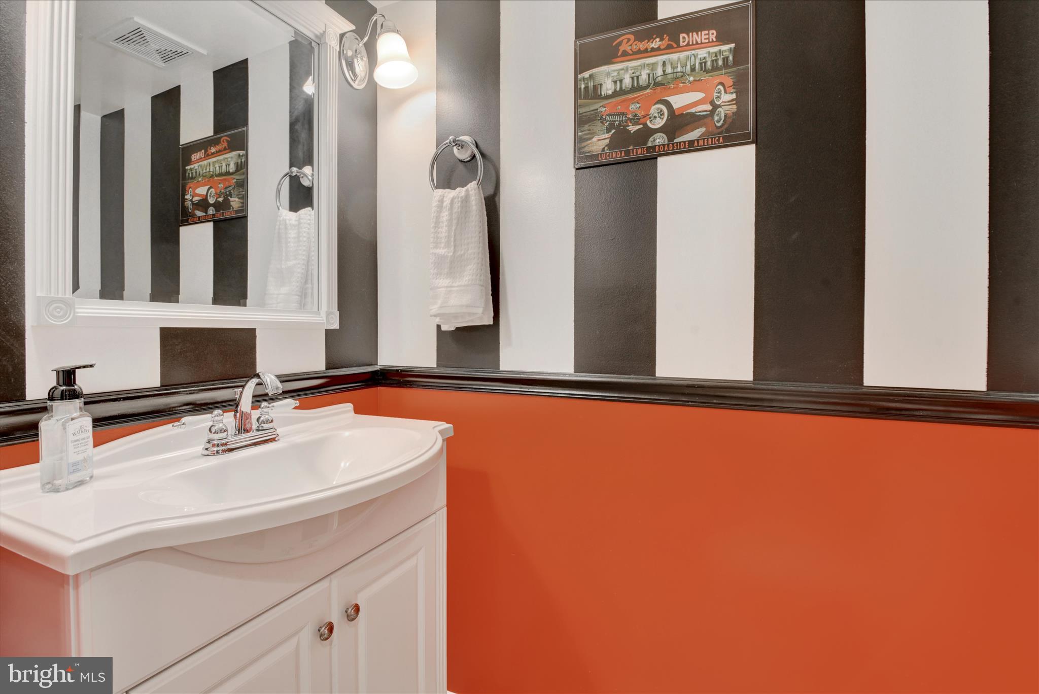 EDGEWOOD - Residential