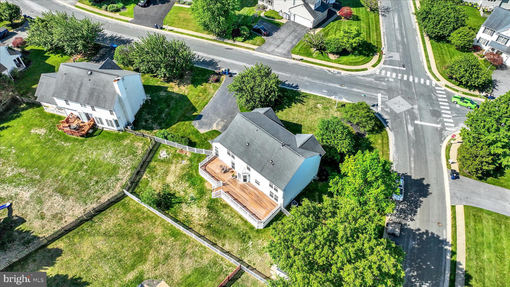 EDGEWOOD - Residential