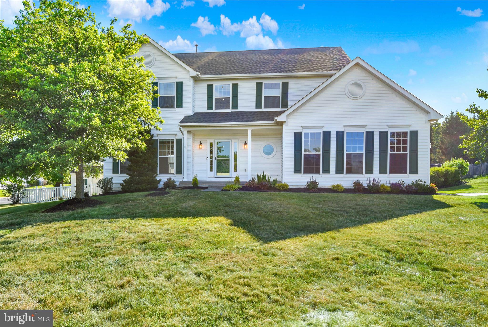 EDGEWOOD - Residential
