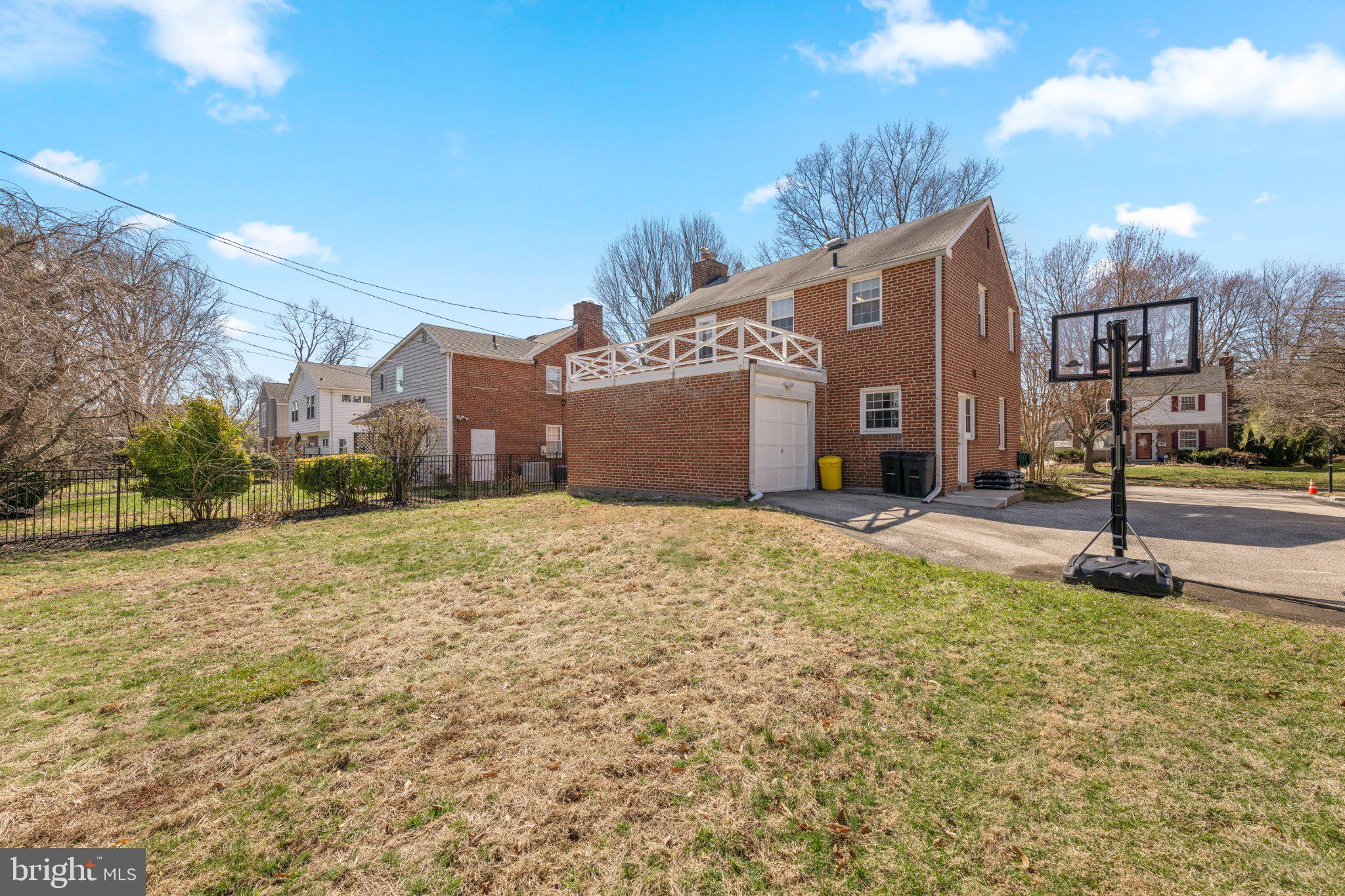 WYNNEWOOD - Residential