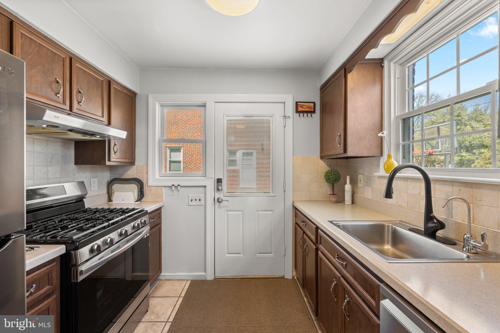 WYNNEWOOD - Residential