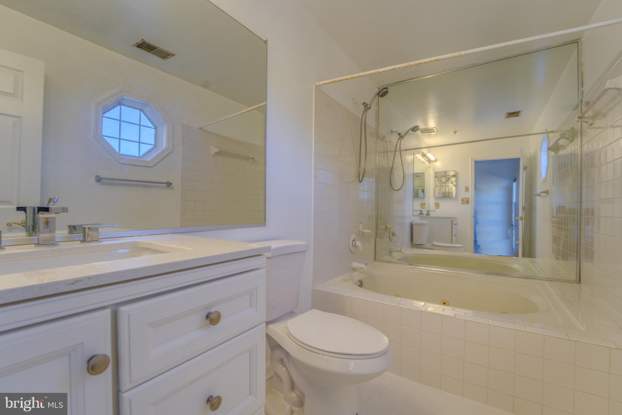 GREENBELT LAKE VILLAGE - Residential