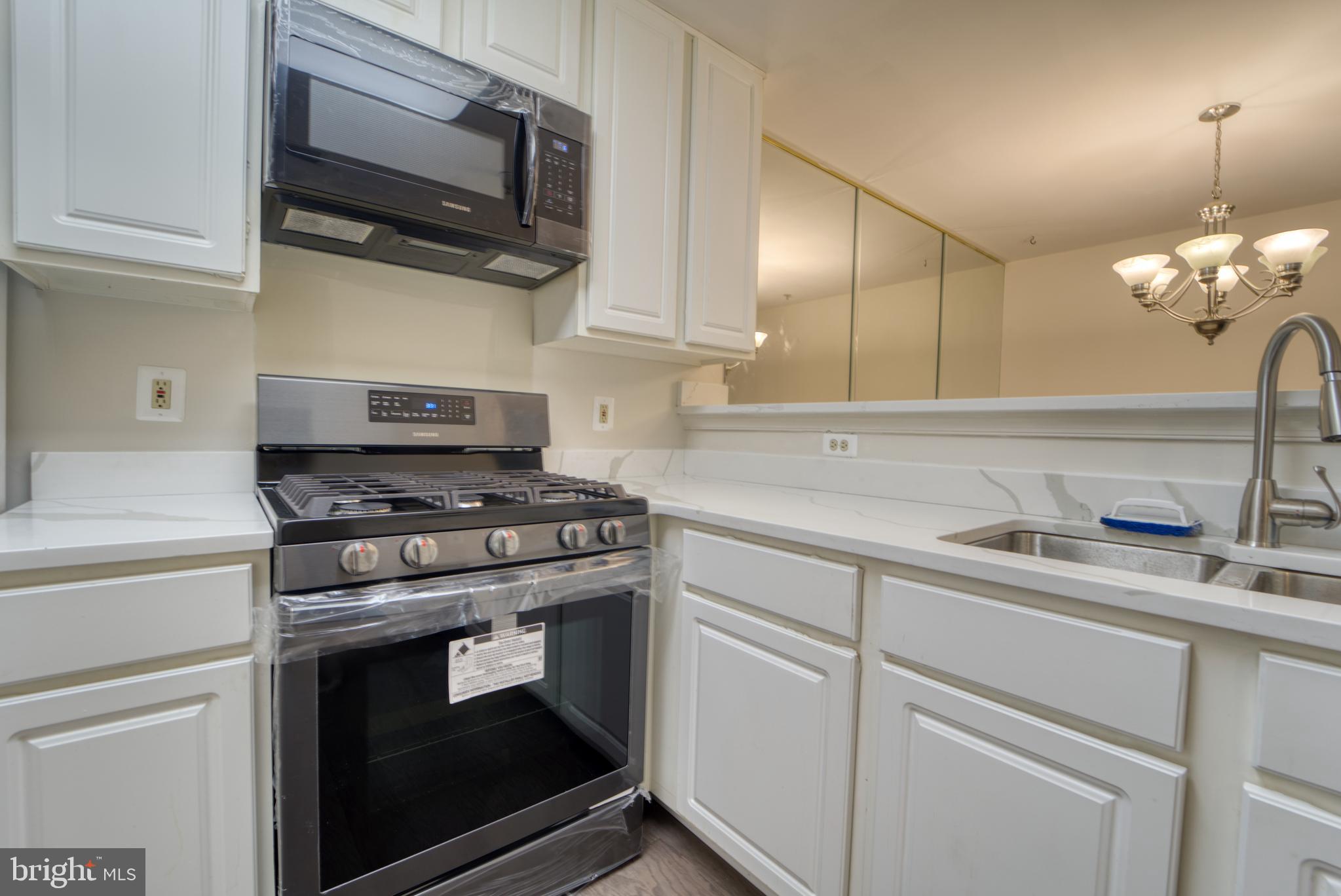 GREENBELT LAKE VILLAGE - Residential