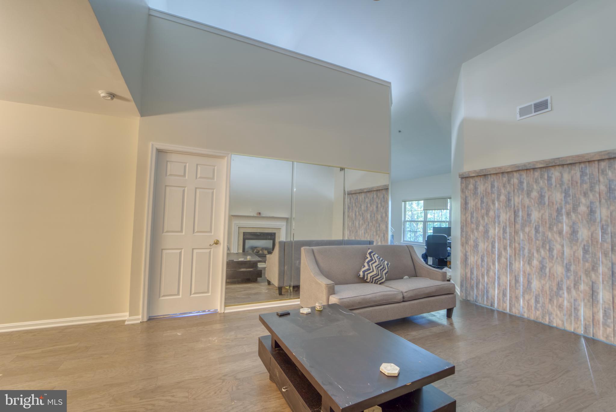 GREENBELT LAKE VILLAGE - Residential