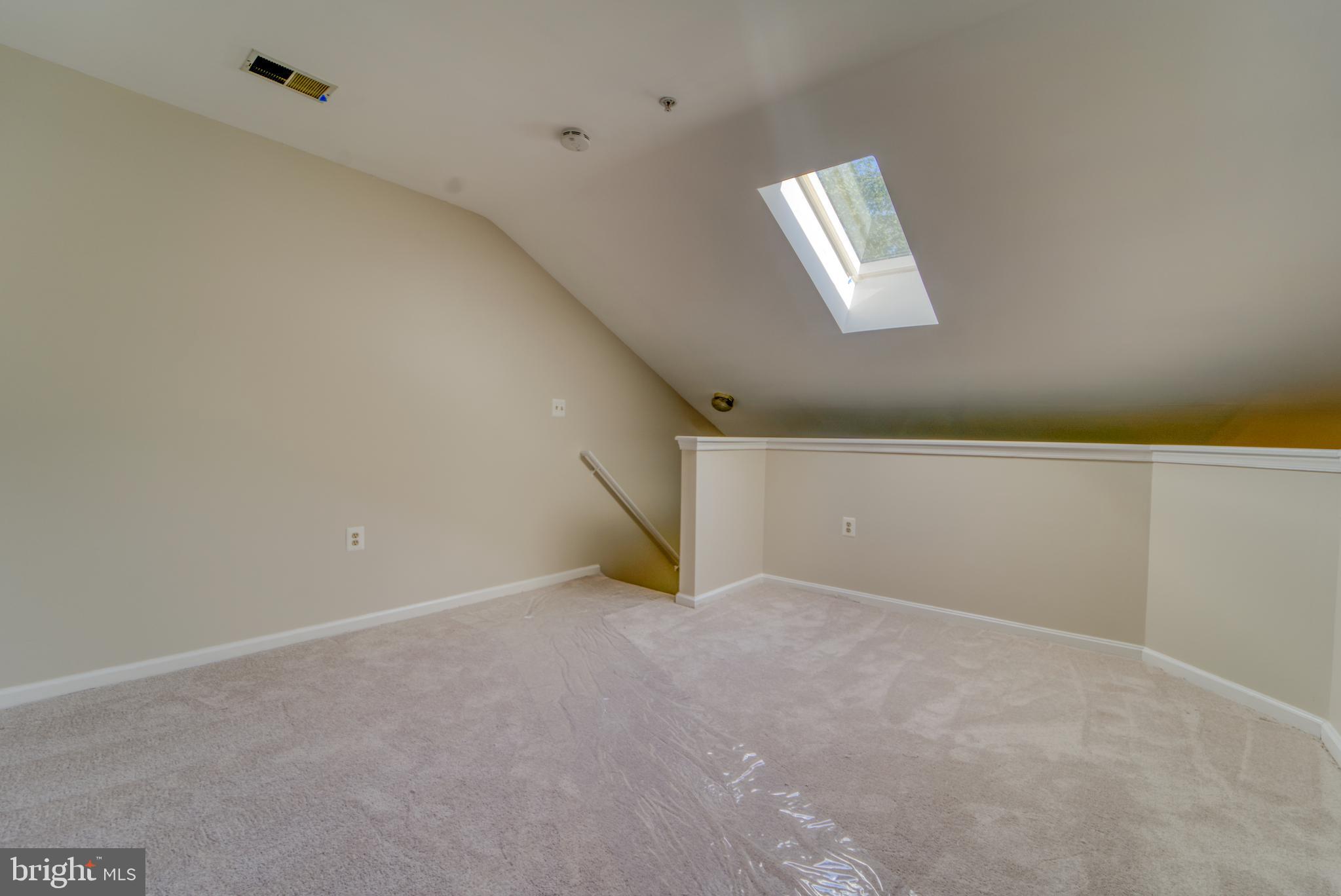 GREENBELT LAKE VILLAGE - Residential