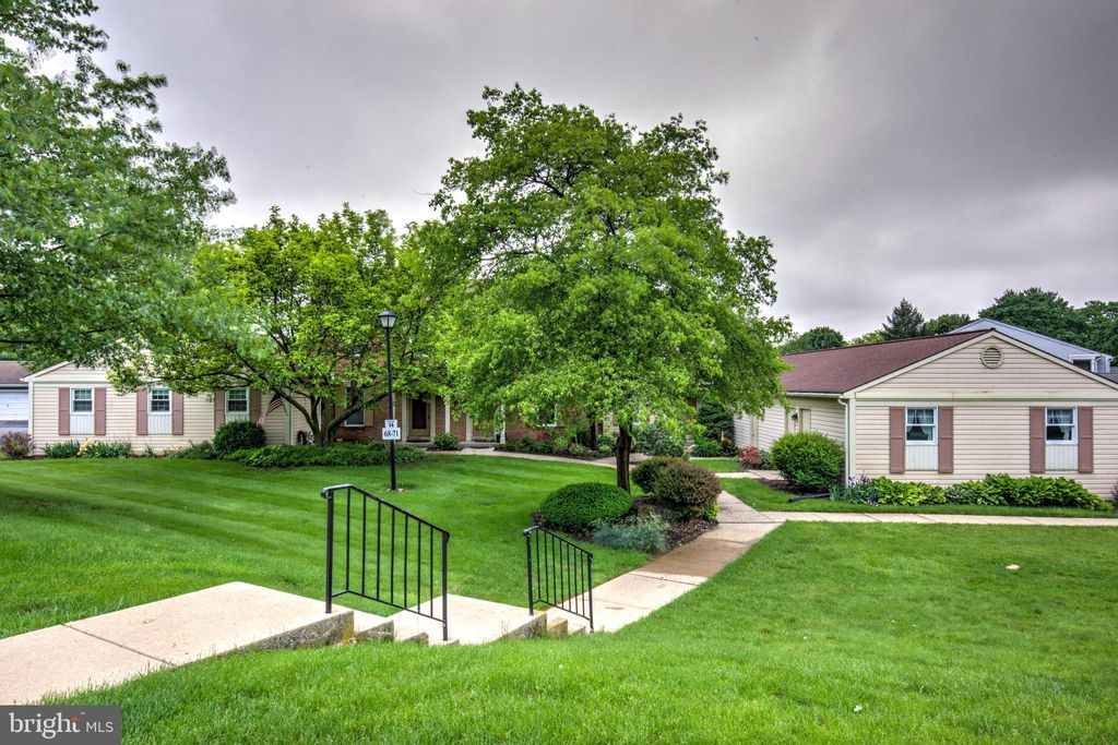 Photo of 68 Ashlea Village, NEW HOLLAND, PA 17557 (MLS # PALA2069966)