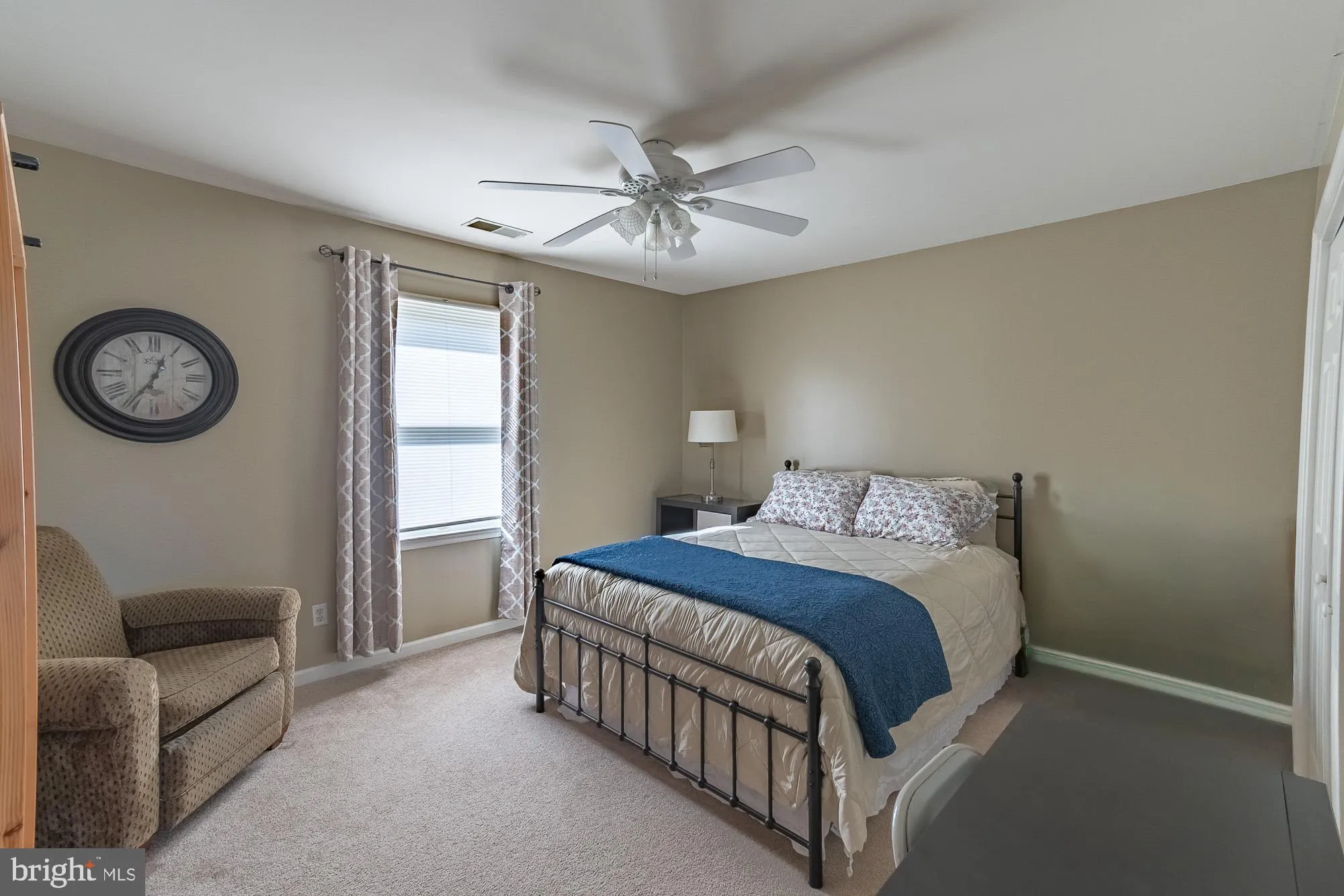 Martinsburg, West Virginia 25403, United States, 4 Bedrooms Bedrooms, ,4 BathroomsBathrooms,Residential,Coming Soon,237594