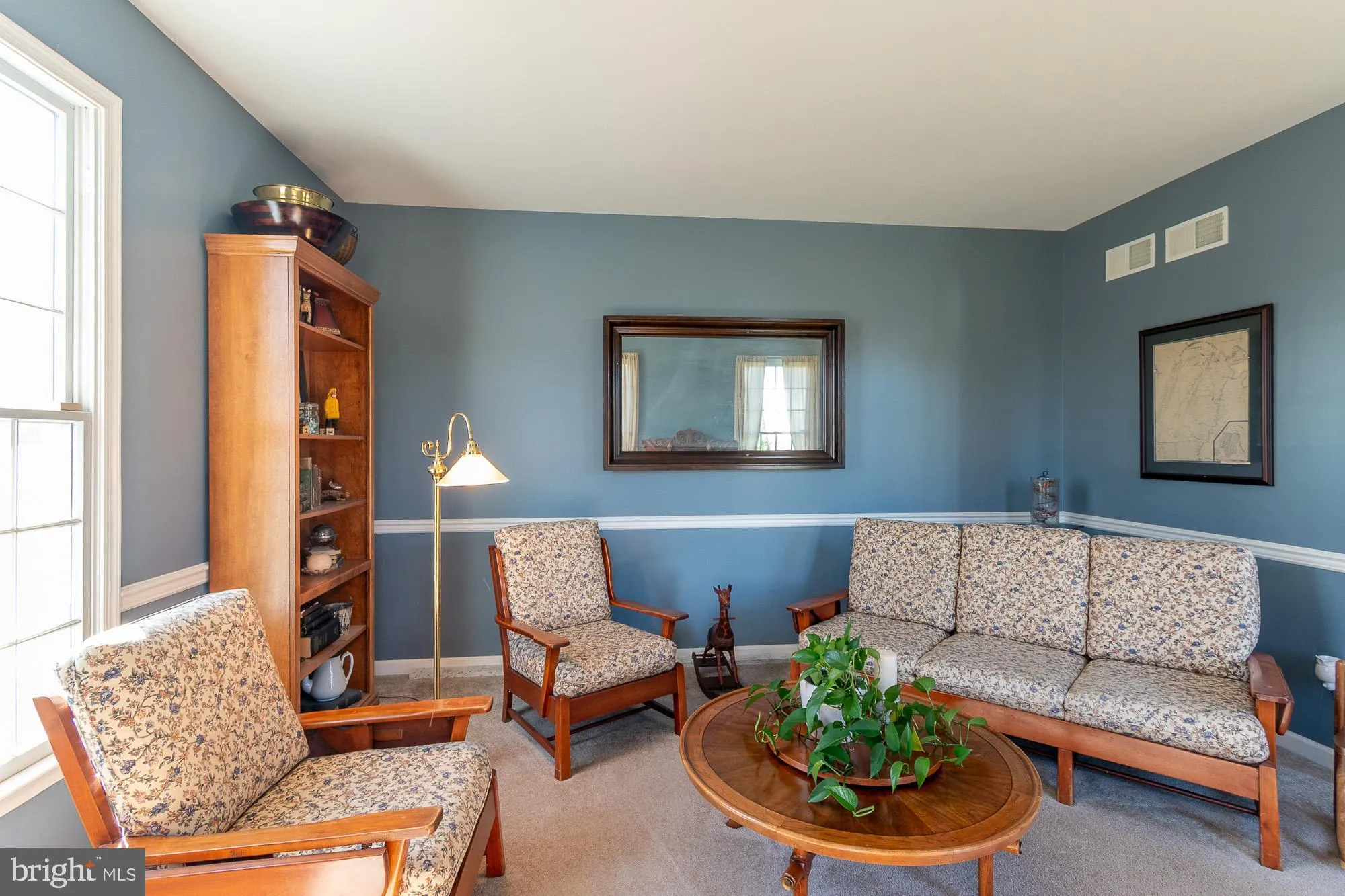 Martinsburg, West Virginia 25403, United States, 4 Bedrooms Bedrooms, ,4 BathroomsBathrooms,Residential,Coming Soon,237594