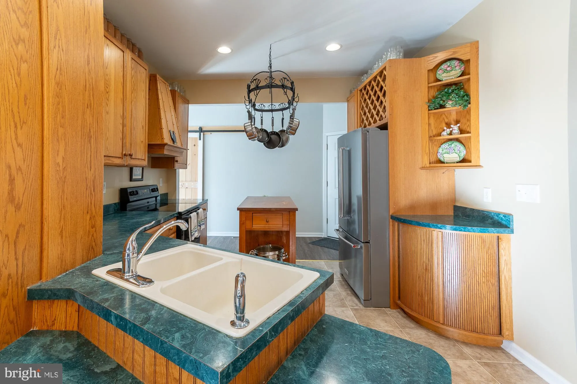 Martinsburg, West Virginia 25403, United States, 4 Bedrooms Bedrooms, ,4 BathroomsBathrooms,Residential,Coming Soon,237594