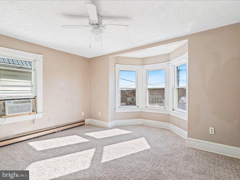 DOWNTOWN MARTINSBURG - Residential