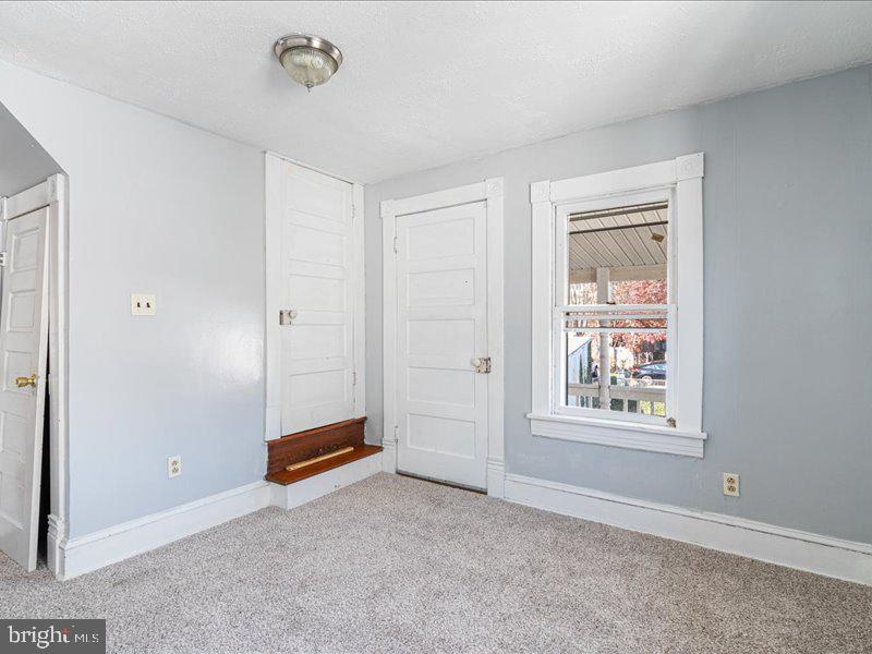 DOWNTOWN MARTINSBURG - Residential