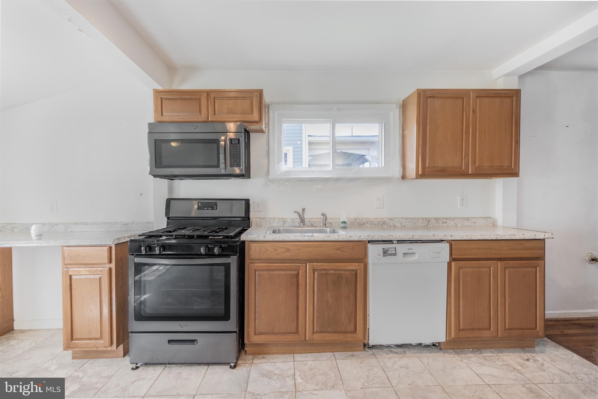 SANSBURY PARK - Residential