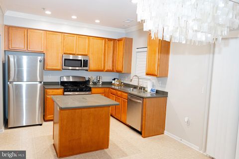 2429 LIZBEC COURT CROFTON MD 21114