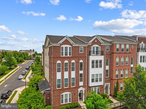 Photo of 20696 Erskine Terrace, ASHBURN, VA 20147 (MLS # VALO2125340)