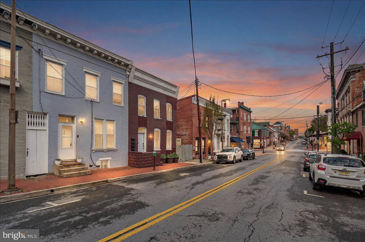 FREDERICK HISTORIC DISTRICT - Residential