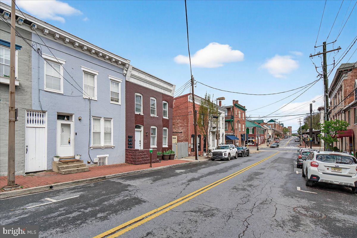 FREDERICK HISTORIC DISTRICT - Residential