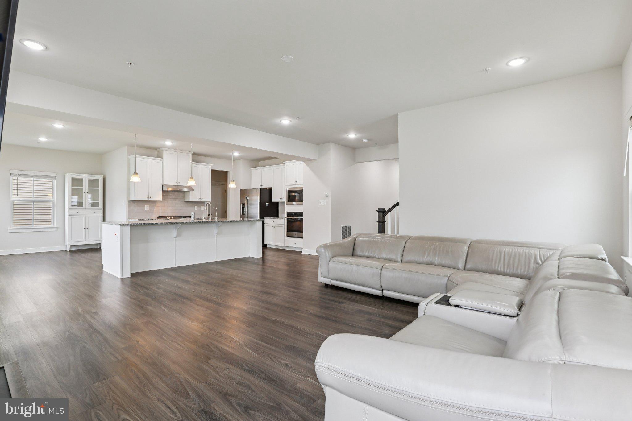 LANDSDALE - Residential