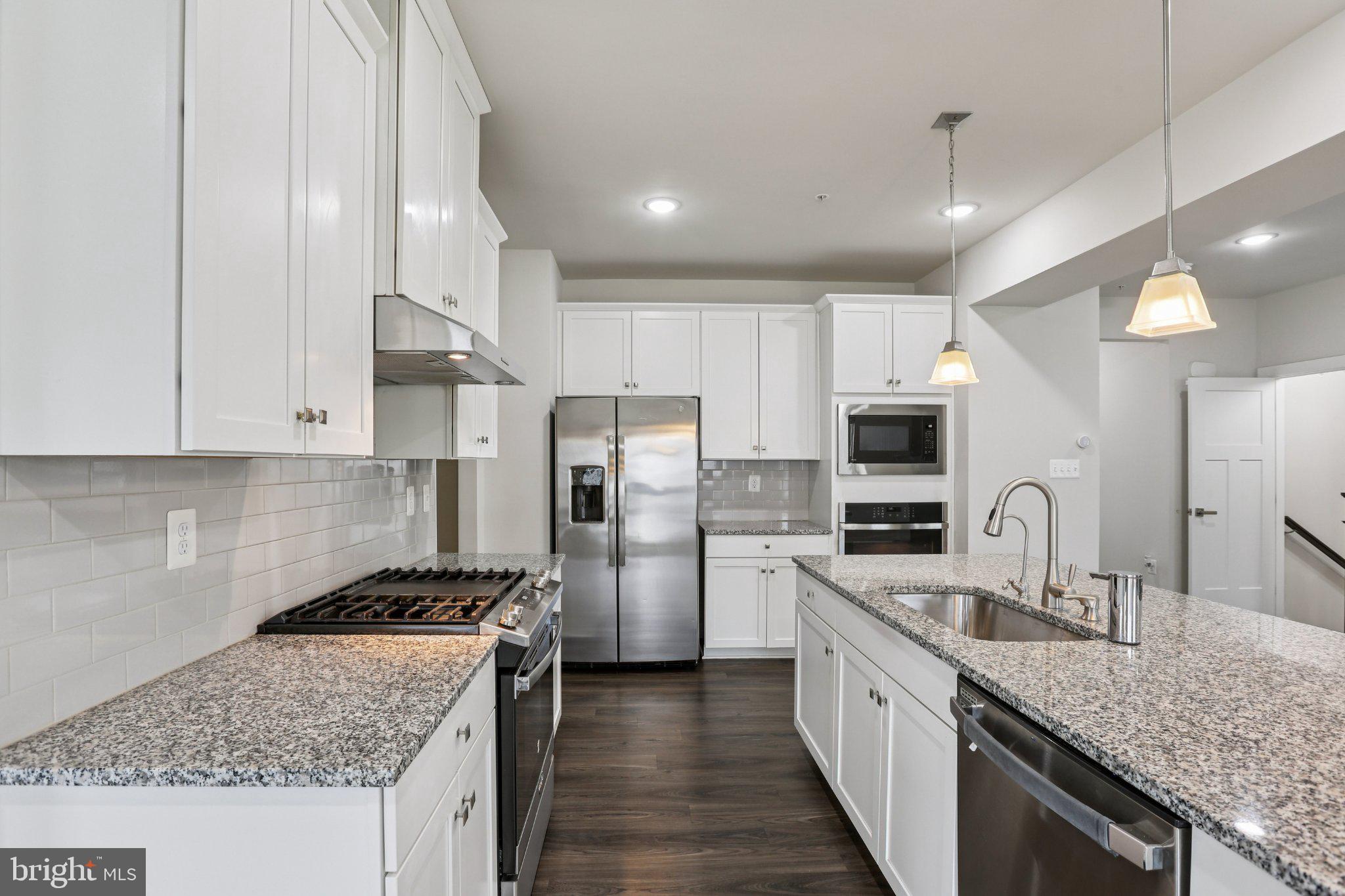 LANDSDALE - Residential